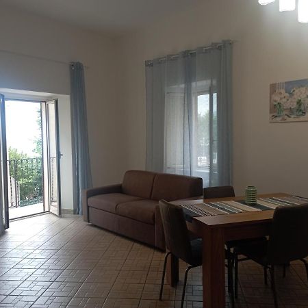 Casa Ines Daire Maranola Dış mekan fotoğraf