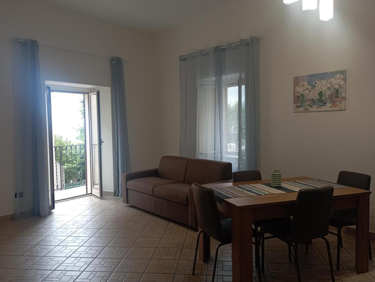 Casa Ines Daire Maranola Dış mekan fotoğraf